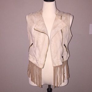 Double Zero fringe vest size medium